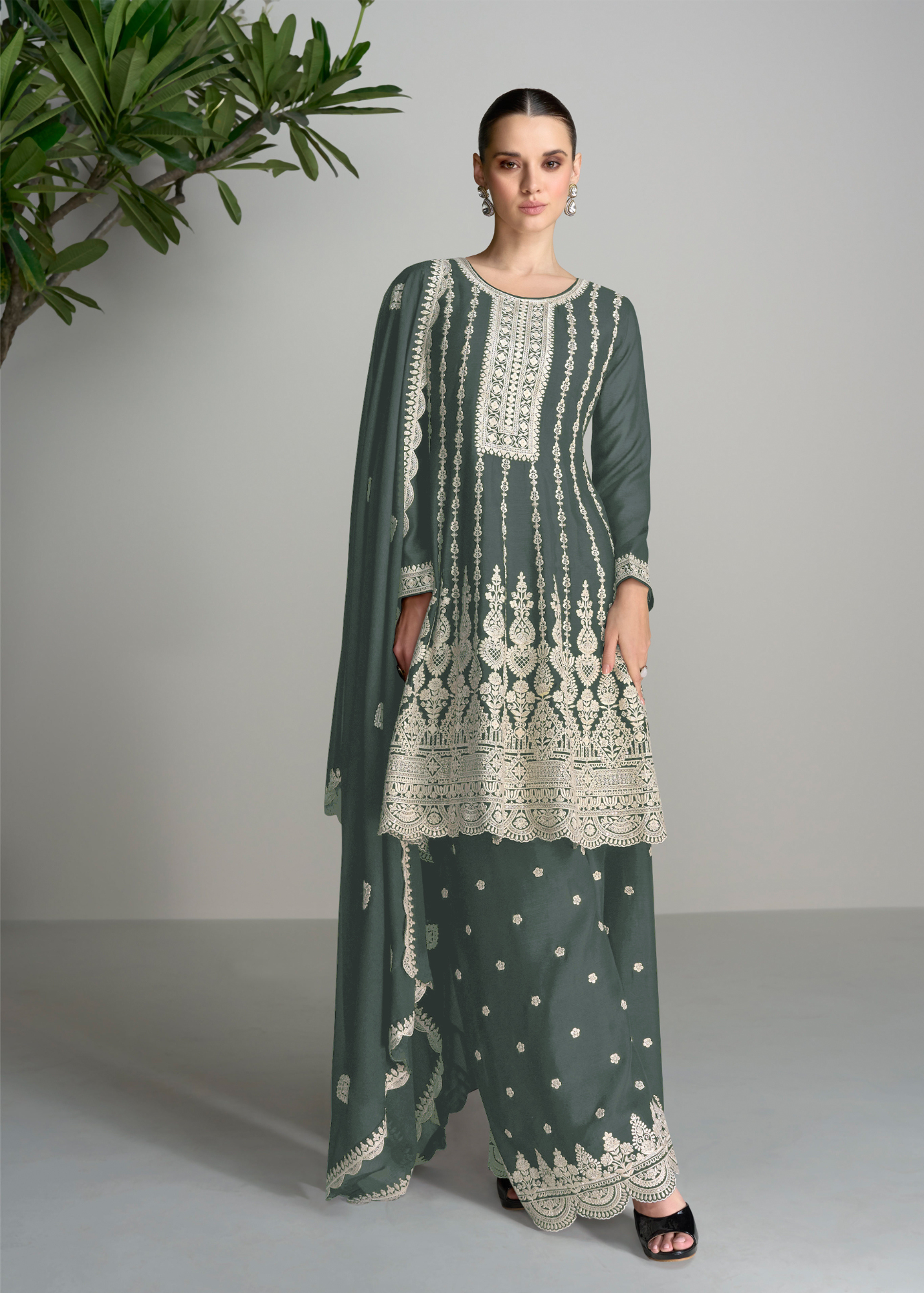 Blomming Chinon With Embroidery Cotton Dhaga Sequences Work