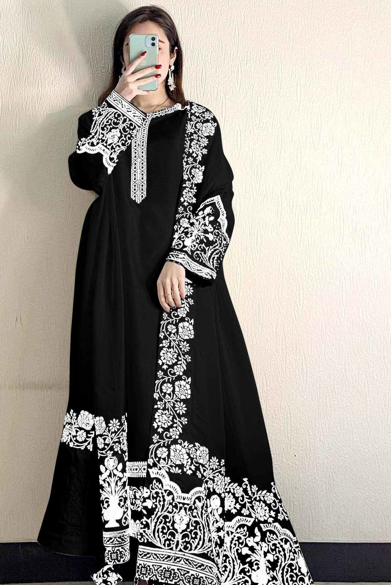 Georgette Embroidered Pakistani Style Salwar Suits