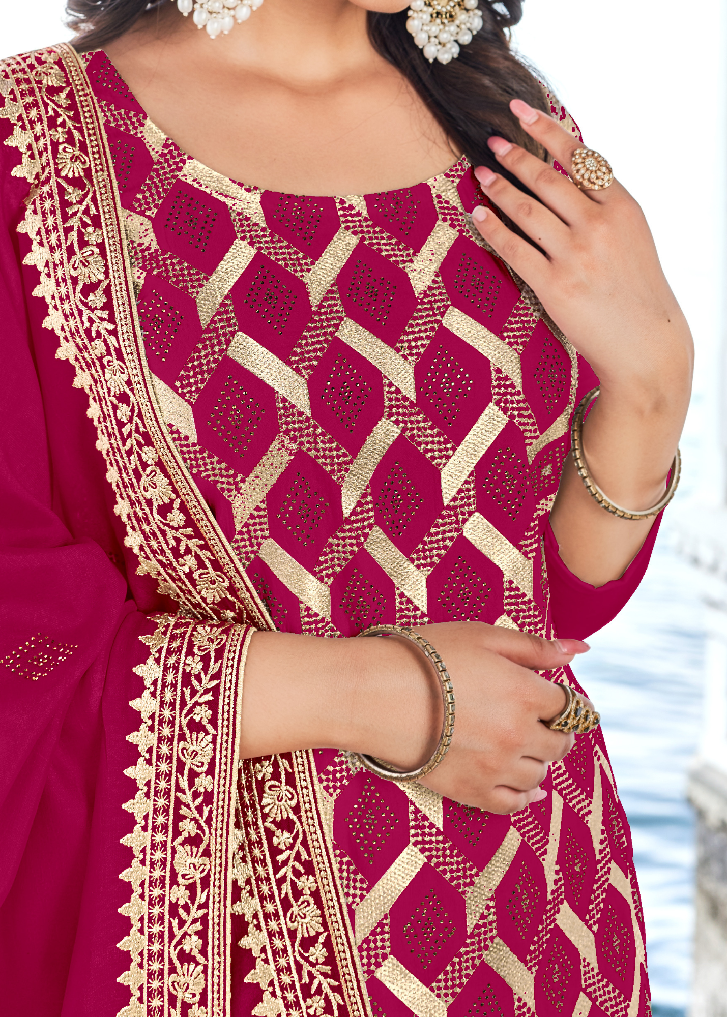 Blooming Kurta Set With Embroidery Work